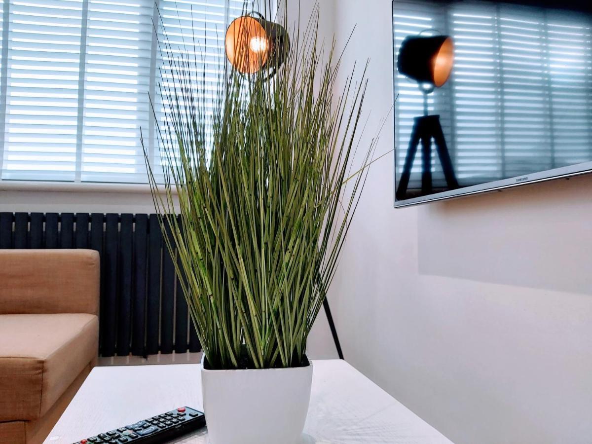 Cosy 1 Bed Flat That Sleeps 4 Warwick  Exterior foto